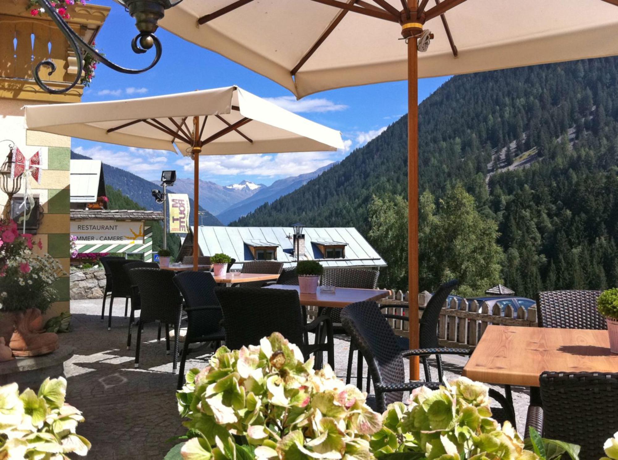 Hotel Gallia Stelvio Esterno foto